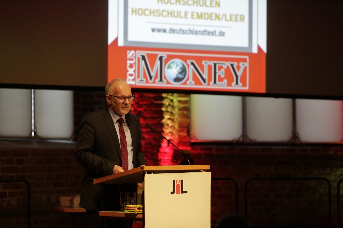 Diplomierungsfeier WS2018
