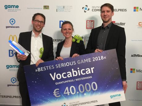 (v.l.): Hendrik Rump, Geschäftsführer Quantumfrog GmbH, Alena Langhans, Westermann Verlag, Andreas Schnepper, Quantumfrog GmbH. 