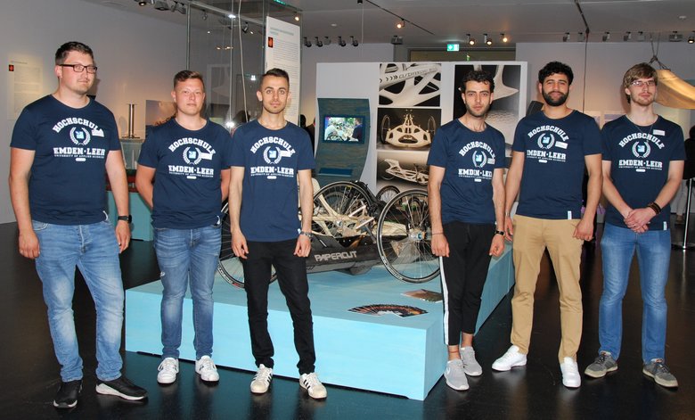 Scouts-Landesmuseum Die Scouts Jonas Plascher, Egor Krein, Mohammad Khier Al Hourani, Noor Aldeen Brhum, Ömer Faruk Kahve und Mika Glindemann.