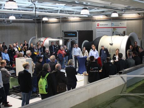 Volles Haus beim Symposium "Zukunftsbranche Segeltechnologie" am 14.03.2023 in Leer
